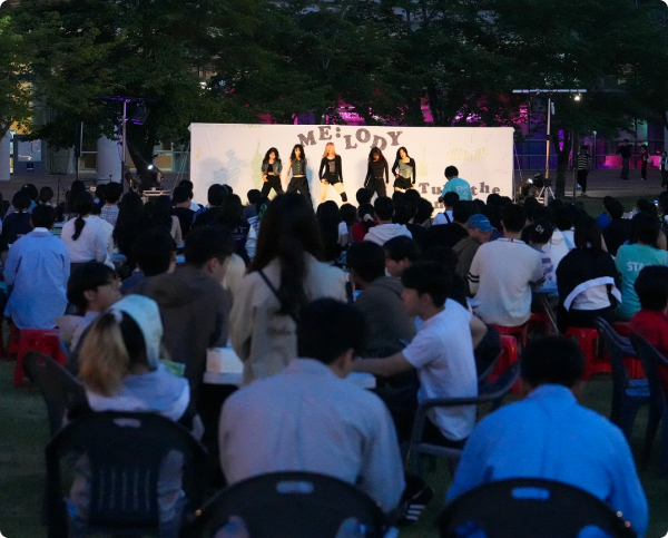 Uni-Star Spring Festival