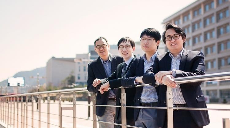 5G Networking: From Smartphone to Smart Everything